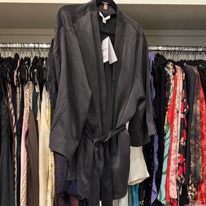Lunya Black Silk Robe